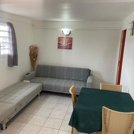 Logement De 40M2 Avec Terrasse, Moderne Et Equipe Petit-Canal Екстериор снимка